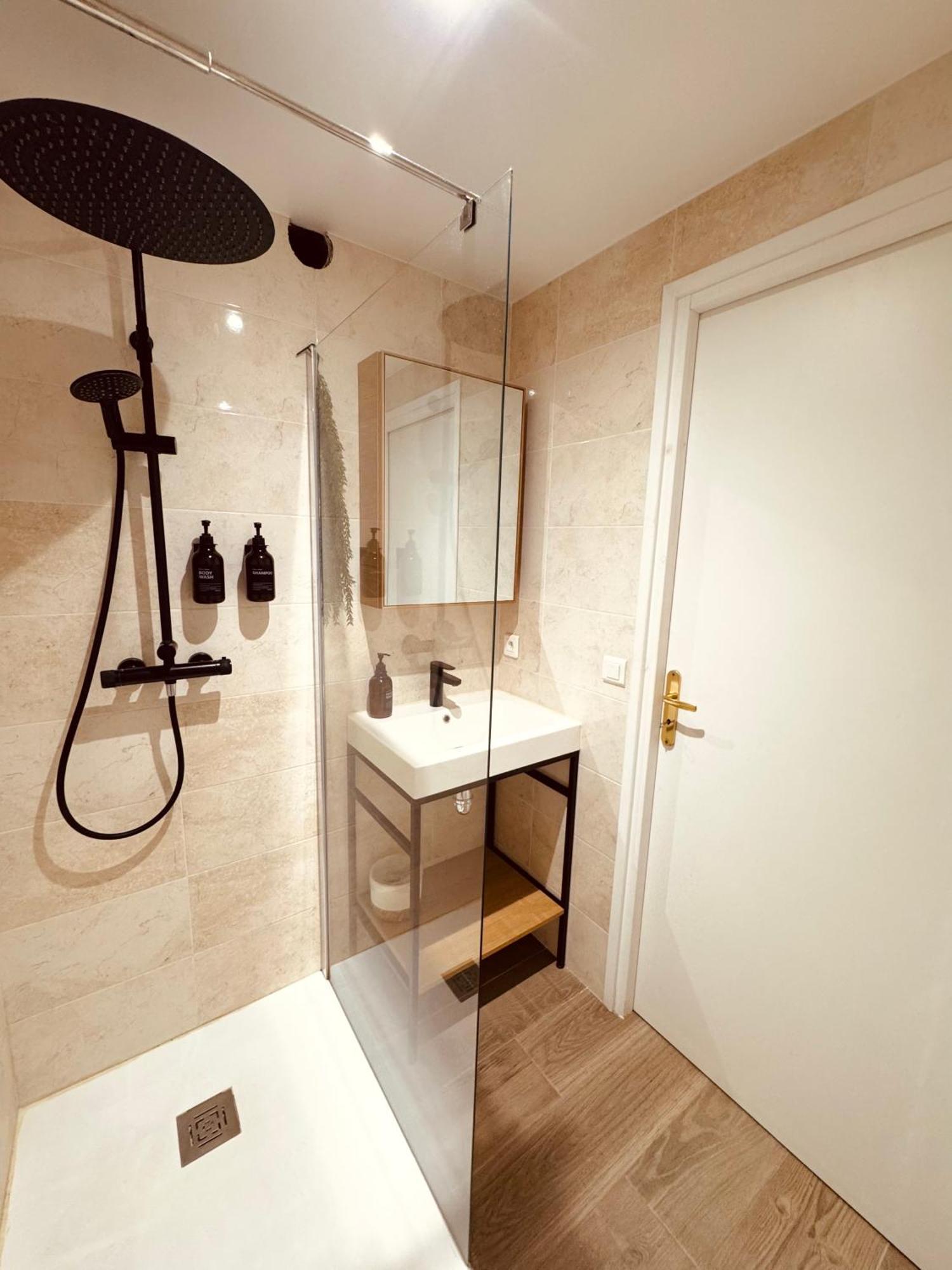Claelle Appartment - 200M Beach Mandelieu Dış mekan fotoğraf